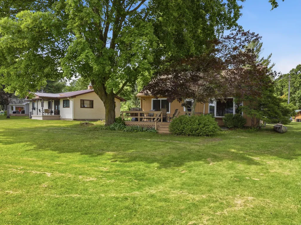 10860 3rd Street Morton Township MI 49346