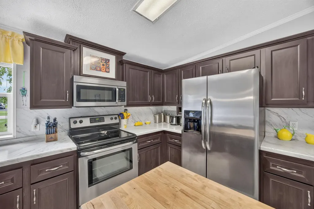 7597 Sunset Shores Drive Morton Township MI 49346