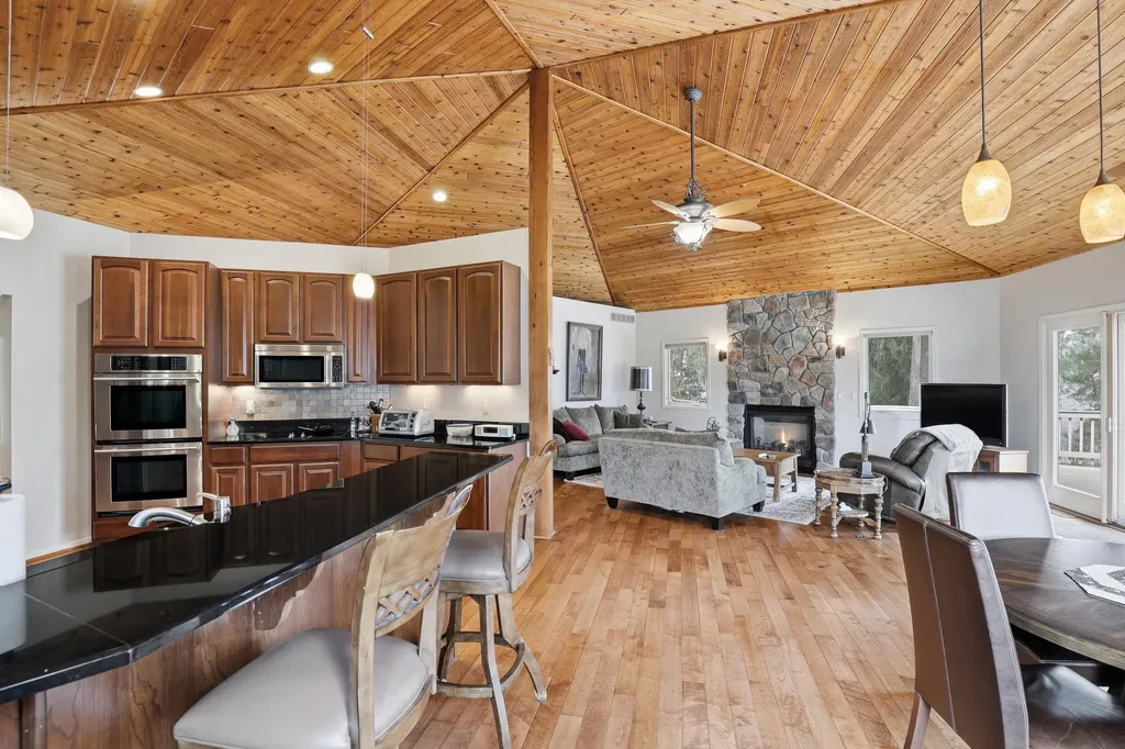 6150 Willow Road West Bloomfield Charter Township MI 48324