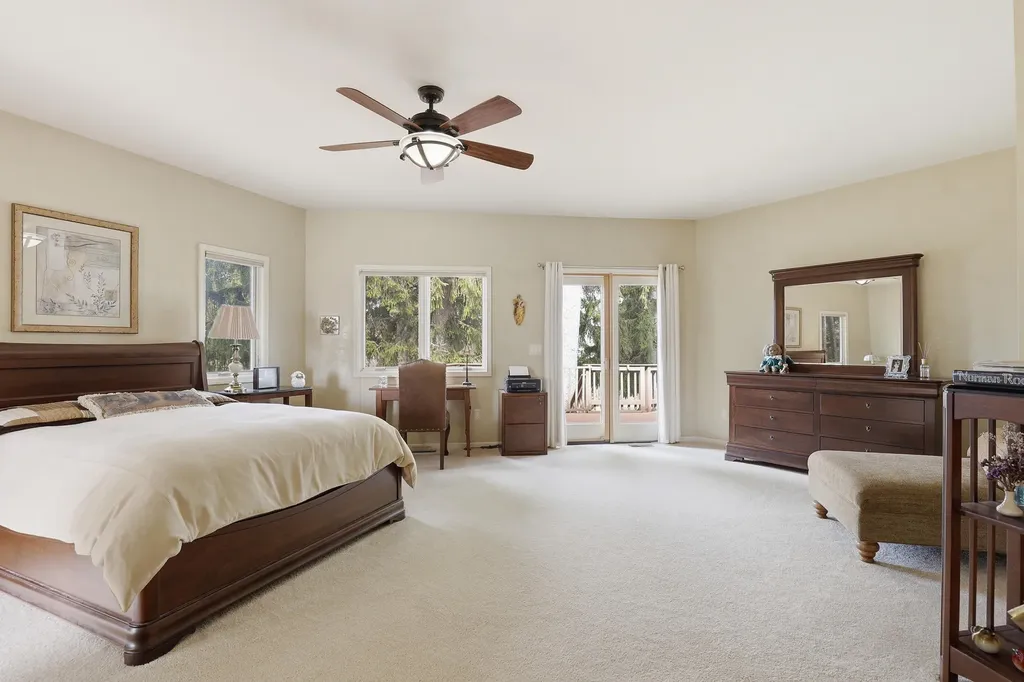 6150 Willow Road West Bloomfield Charter Township MI 48324