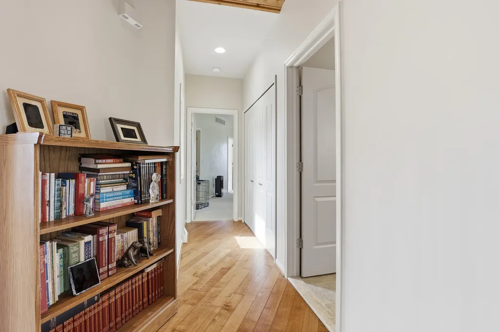 6150 Willow Road West Bloomfield Charter Township MI 48324