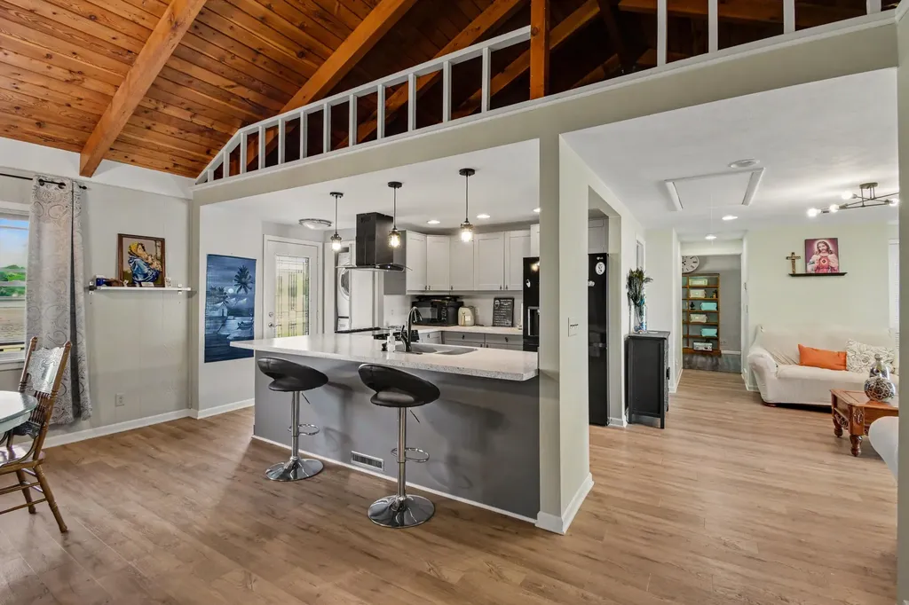 7848 Bay Meadow Morton Township MI 49346