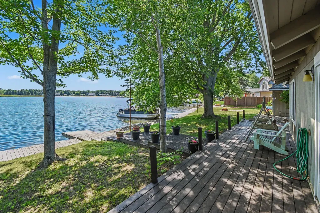7848 Bay Meadow Morton Township MI 49346