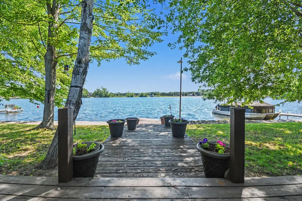 7848 Bay Meadow Morton Township MI 49346