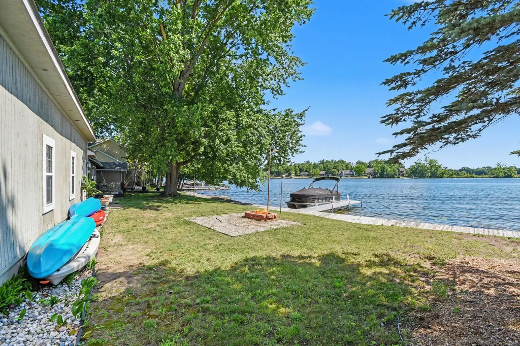7848 Bay Meadow Morton Township MI 49346