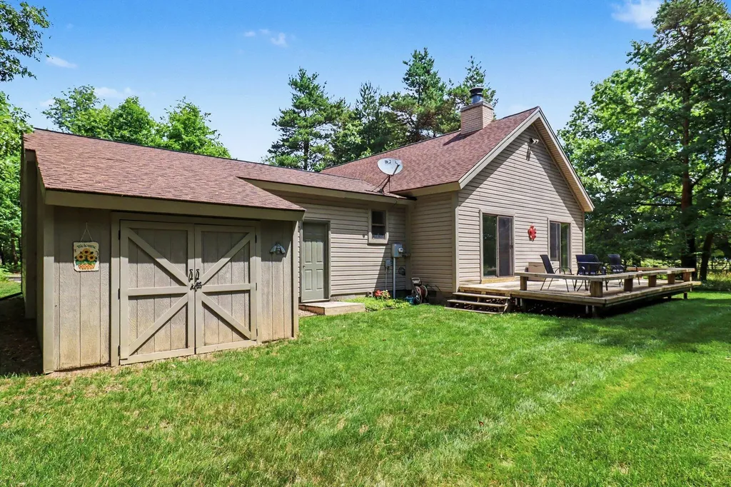 10035 Hawthorne Lane Morton Township MI 49346