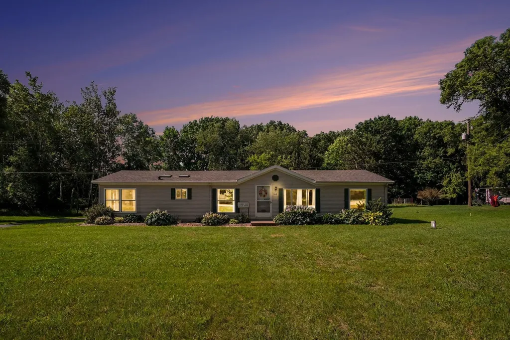 342 W Cherry Street NE Cedar Springs City MI 49319