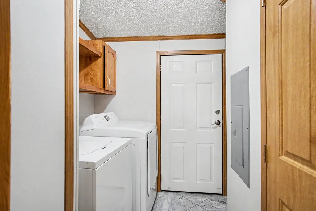 342 W Cherry Street NE Cedar Springs City MI 49319