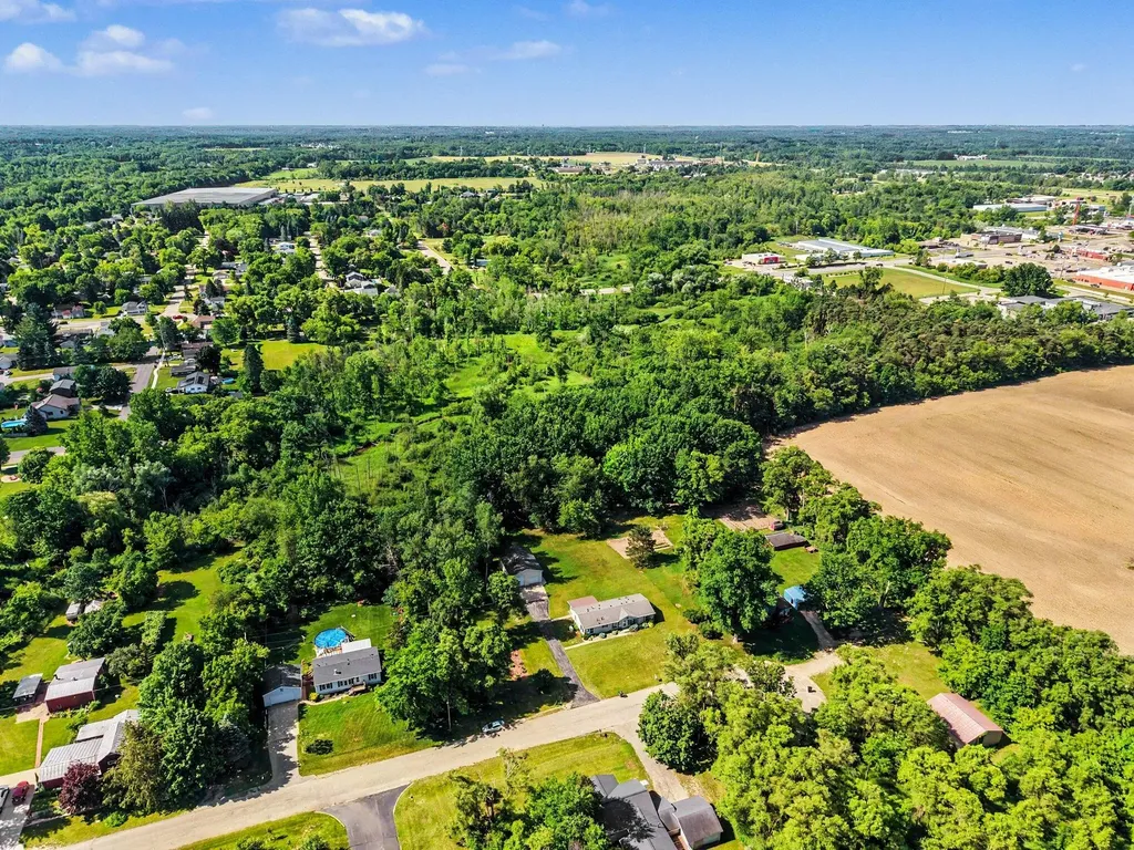 342 W Cherry Street NE Cedar Springs City MI 49319