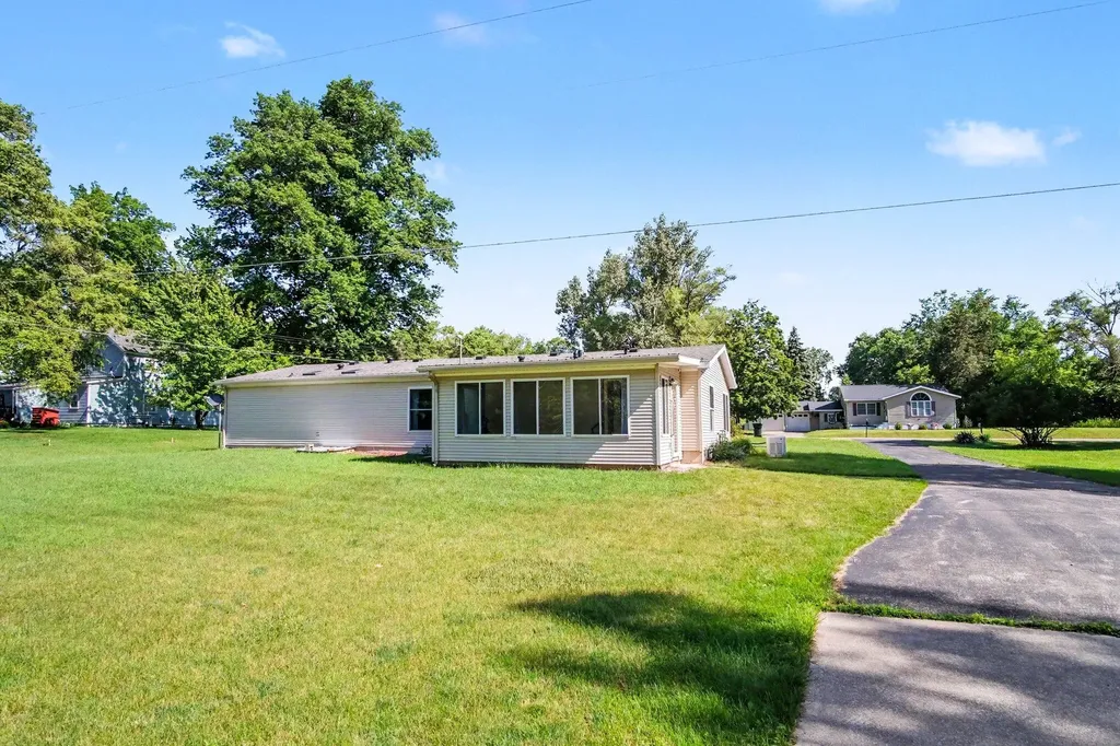 342 W Cherry Street NE Cedar Springs City MI 49319