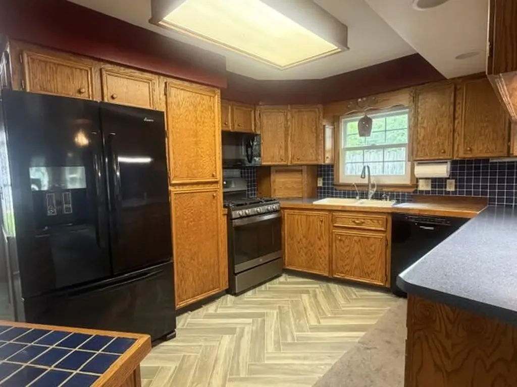 202 S Clay Street Newaygo City MI 49337