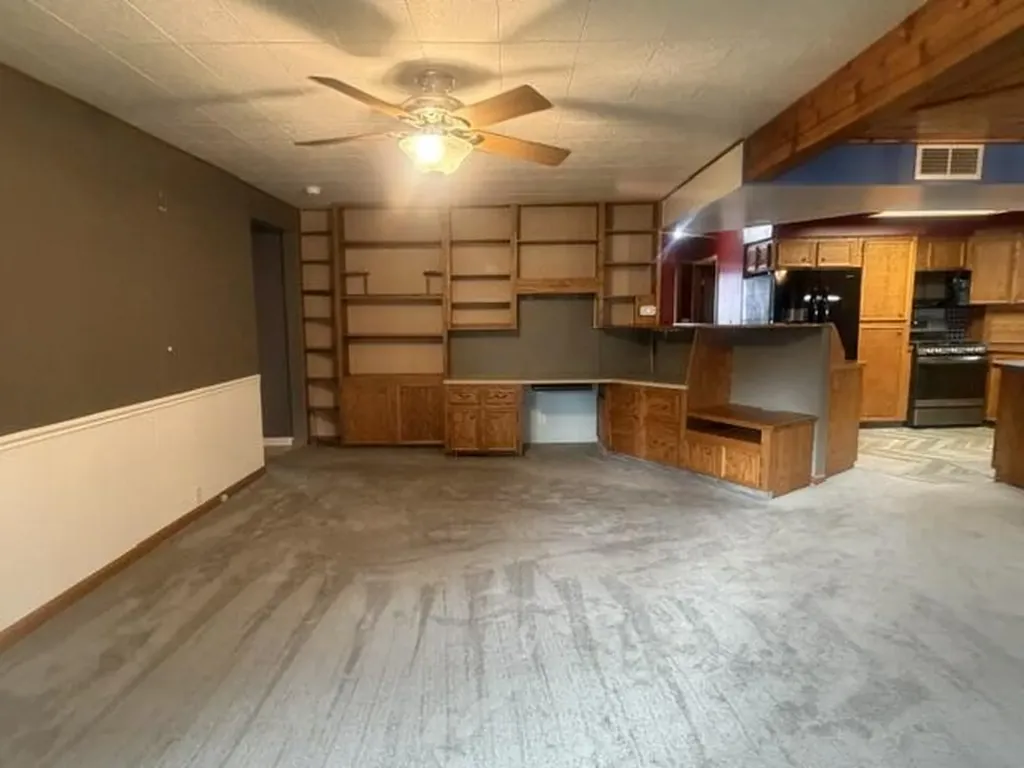 202 S Clay Street Newaygo City MI 49337