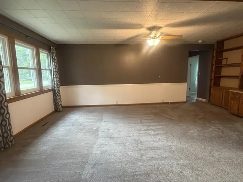 202 S Clay Street Newaygo City MI 49337