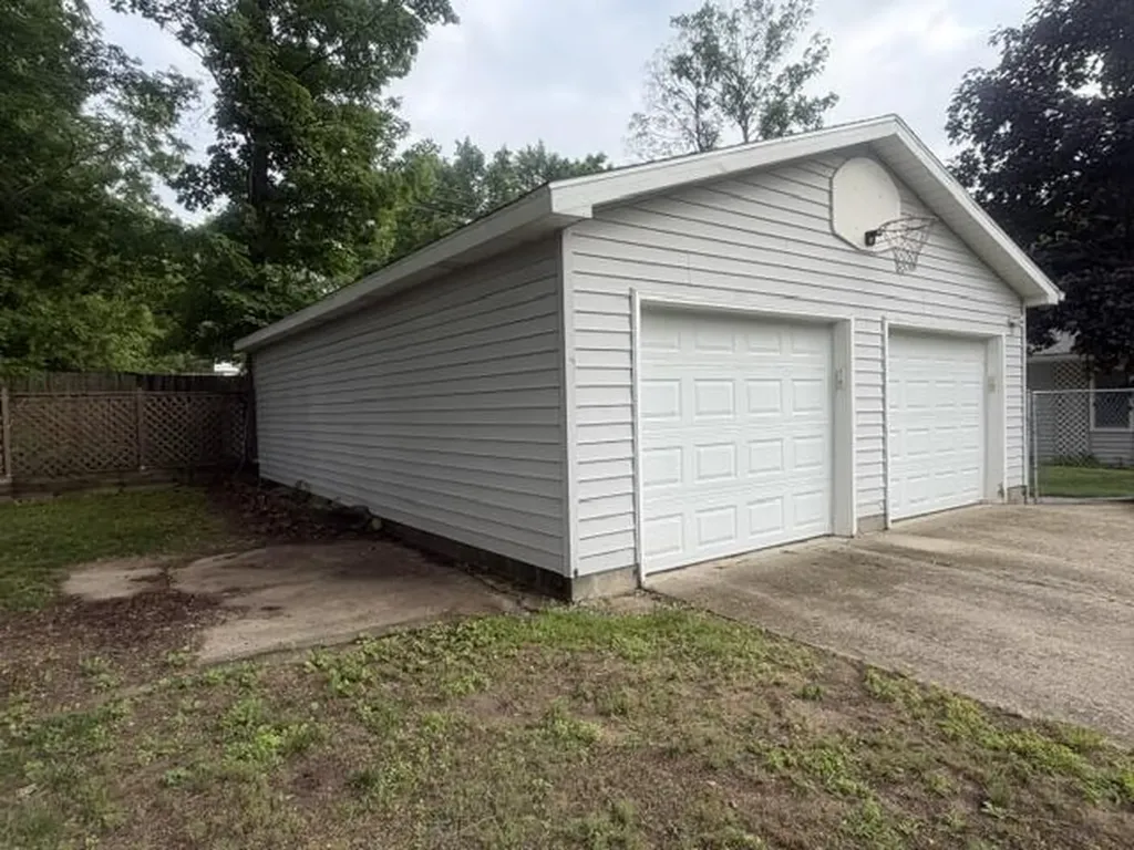 202 S Clay Street Newaygo City MI 49337