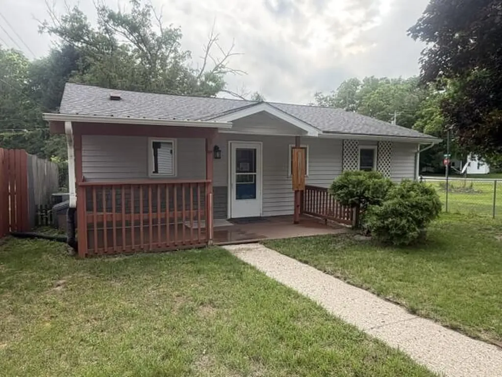 202 S Clay Street Newaygo City MI 49337