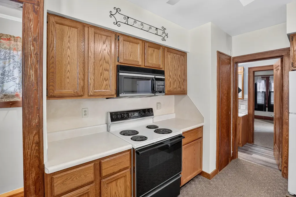 124 E Bittner Avenue Reed City City MI 49677