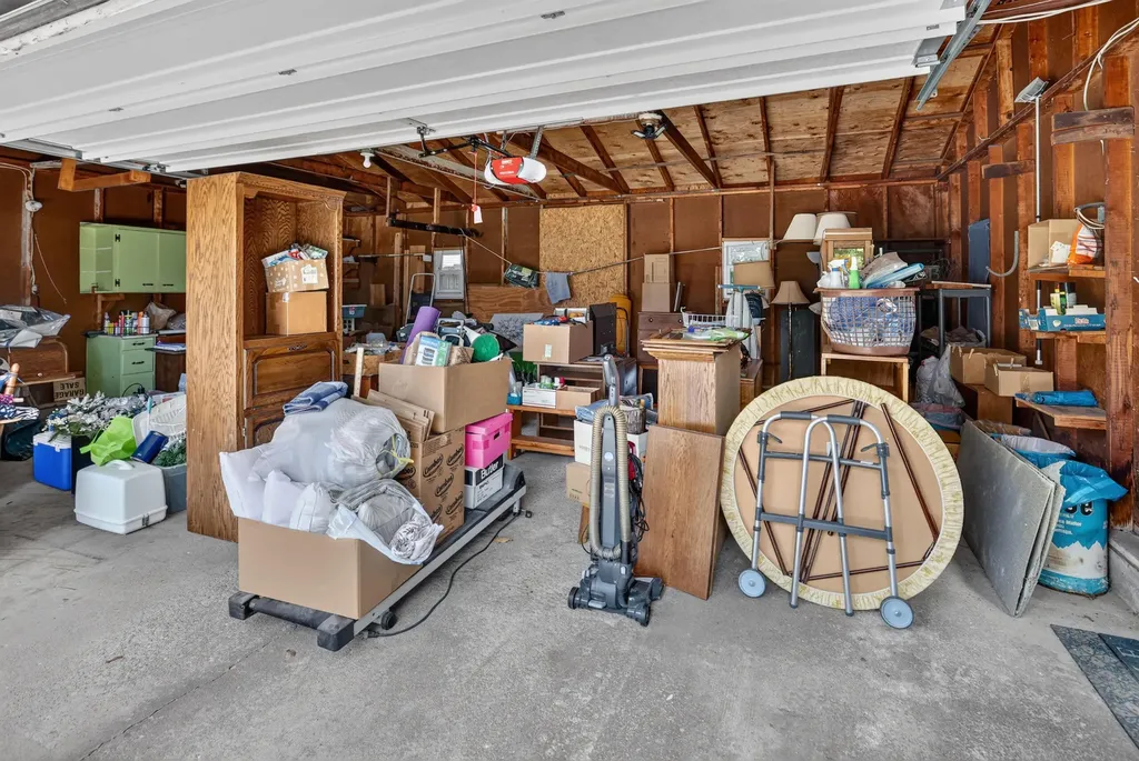 124 E Bittner Avenue Reed City City MI 49677
