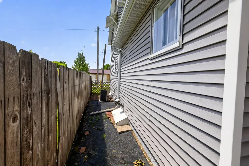 124 E Bittner Avenue Reed City City MI 49677