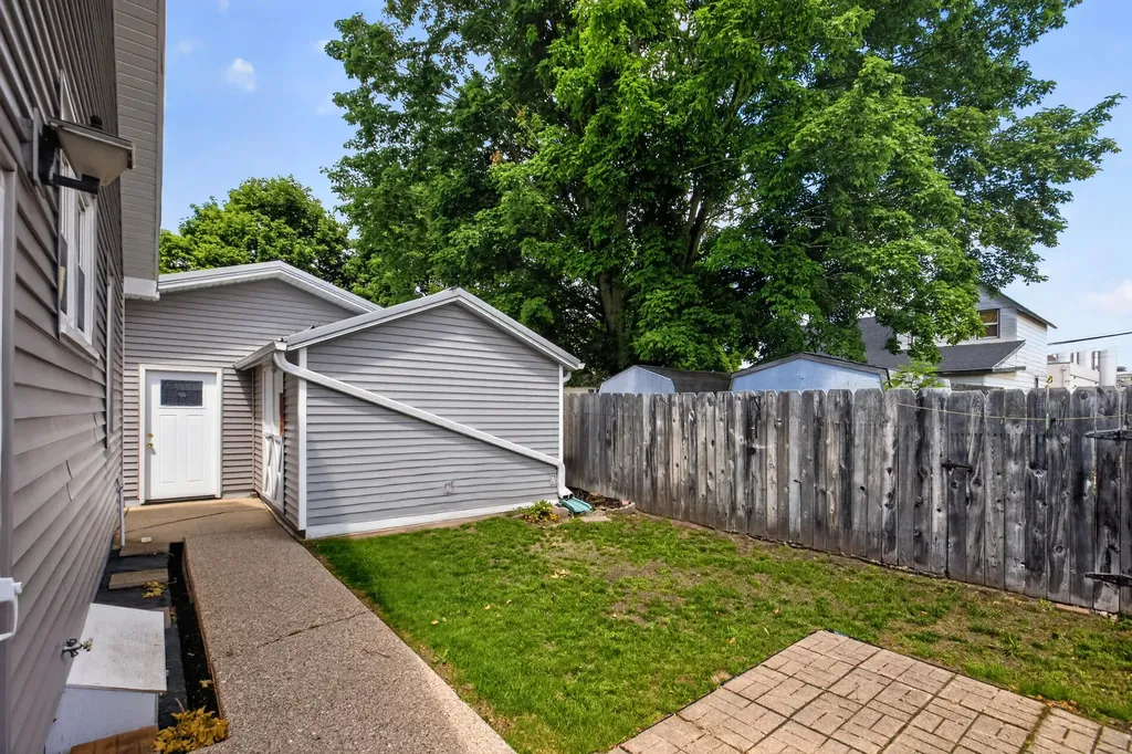 124 E Bittner Avenue Reed City City MI 49677