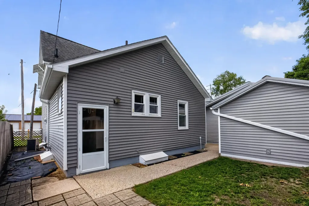 124 E Bittner Avenue Reed City City MI 49677