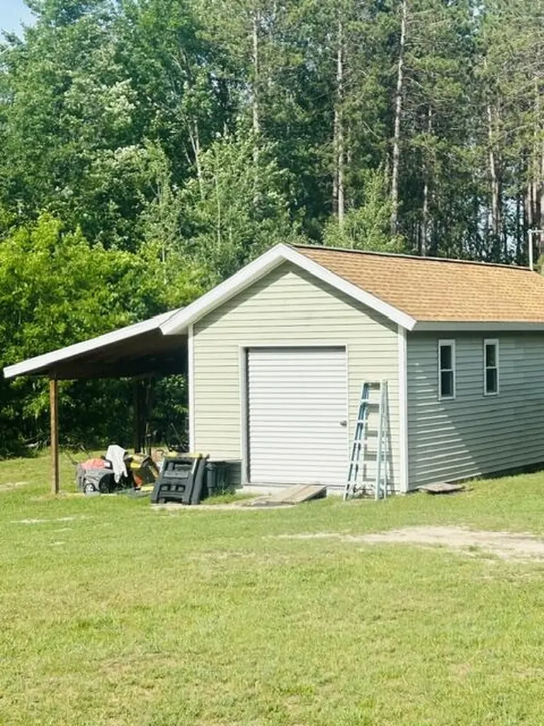 2304 115th Avenue Evart Township MI 49631