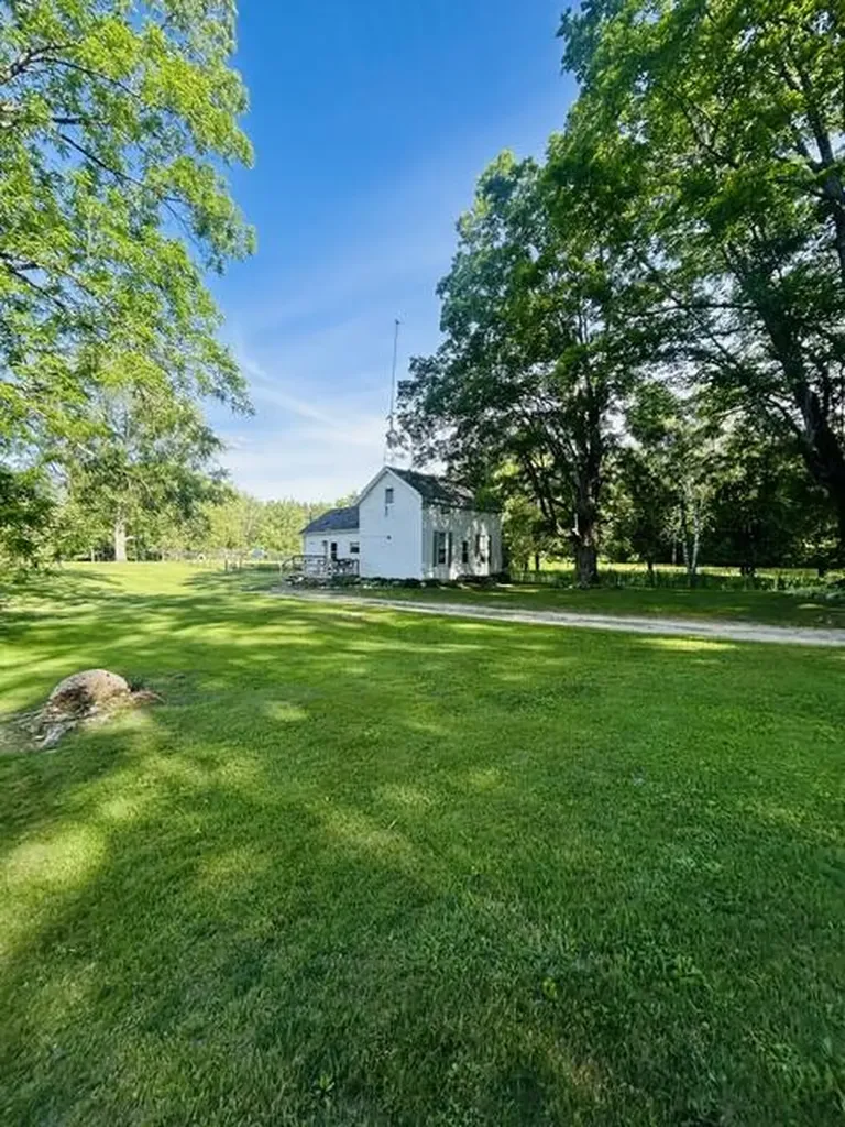 2304 115th Avenue Evart Township MI 49631