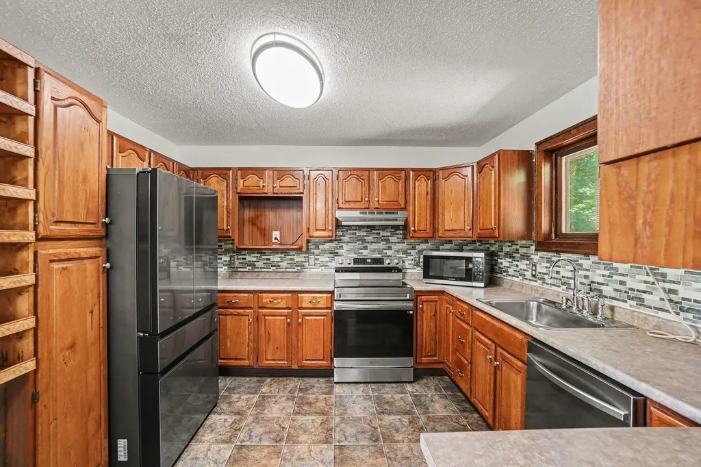 13205 120th Avenue Colfax Township MI 49342