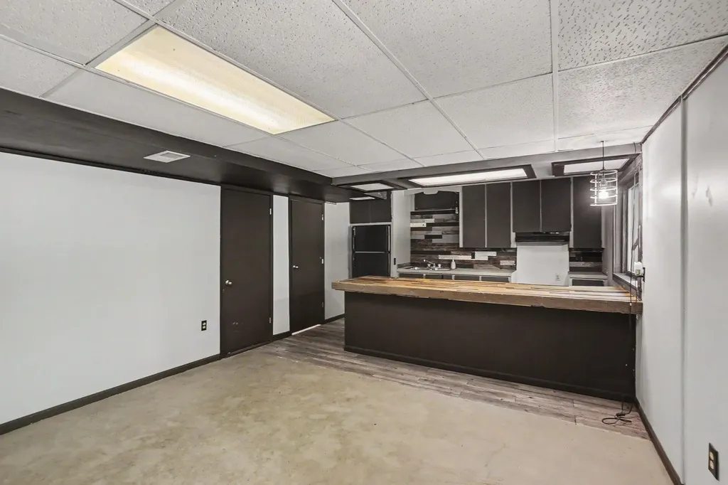 13205 120th Avenue Colfax Township MI 49342