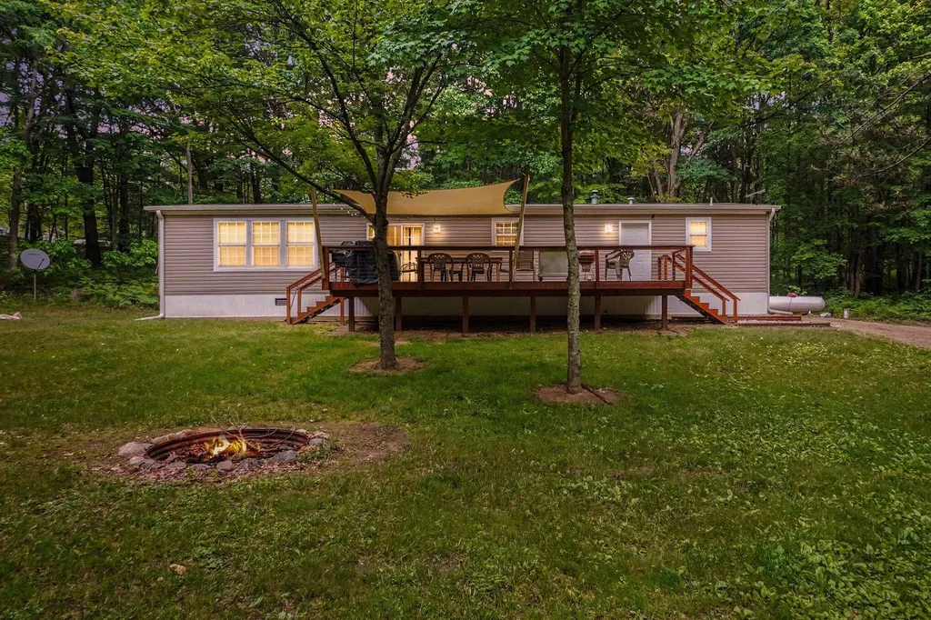7672 E 48th Street Pinora Township MI 49623