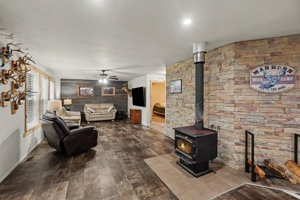 7672 E 48th Street Pinora Township MI 49623