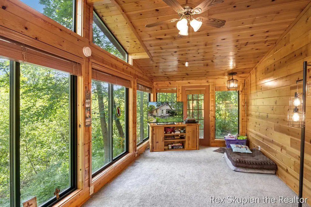 3497 W Baseline Road Lincoln Township MI 49349