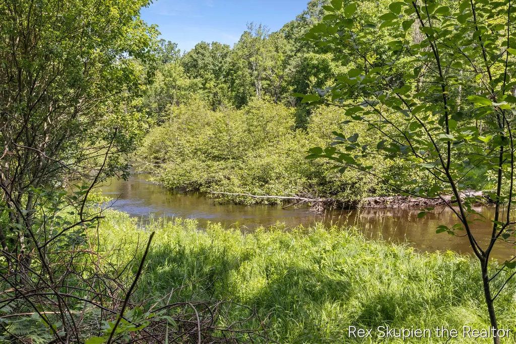 3497 W Baseline Road Lincoln Township MI 49349