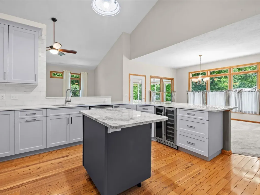 3475 Trail West Drive NE Grand Rapids Charter Township MI 49525
