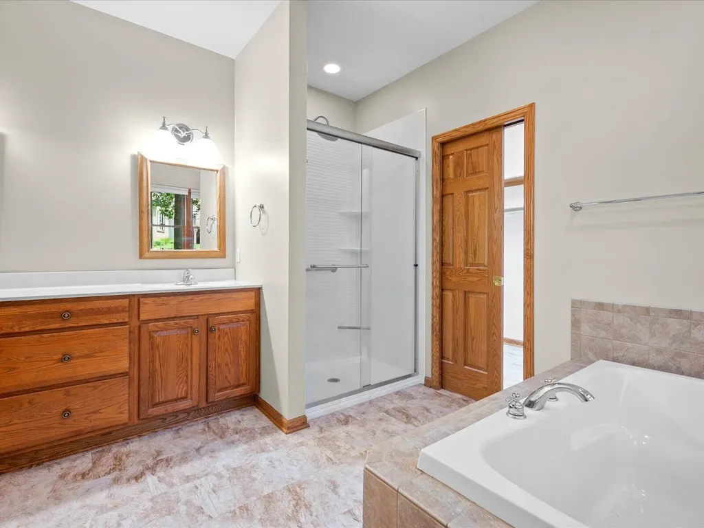 3475 Trail West Drive NE Grand Rapids Charter Township MI 49525