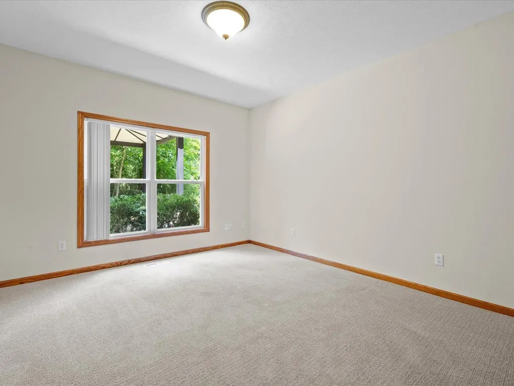 3475 Trail West Drive NE Grand Rapids Charter Township MI 49525