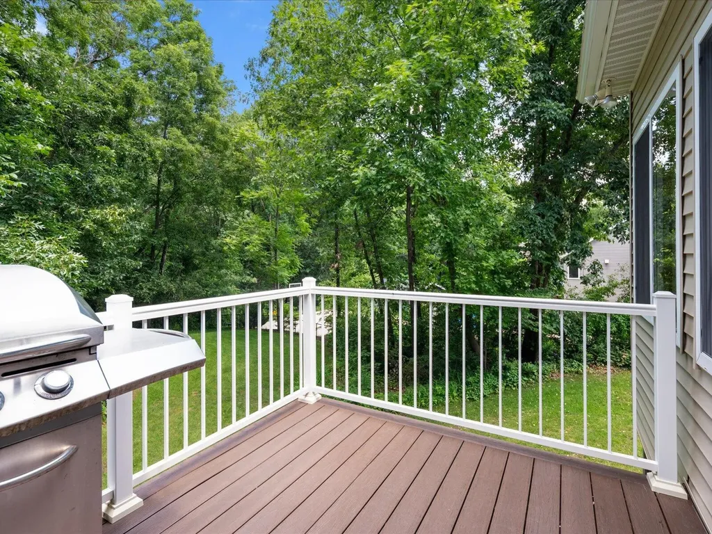3475 Trail West Drive NE Grand Rapids Charter Township MI 49525