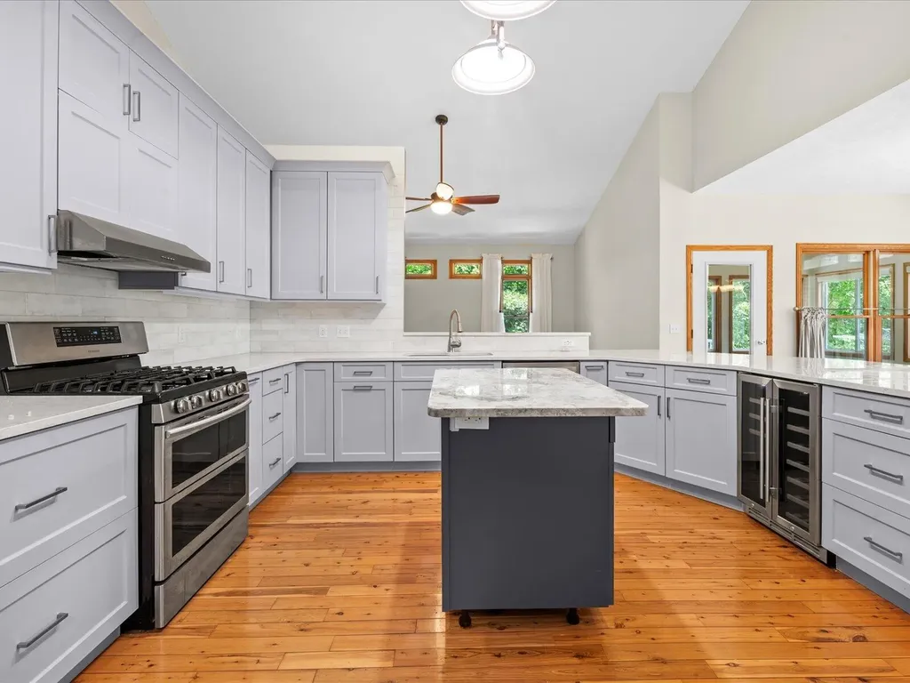 3475 Trail West Drive NE Grand Rapids Charter Township MI 49525