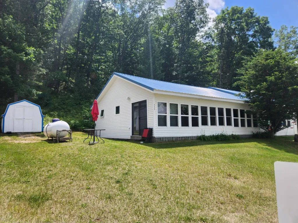 4420 S Nugent View Lane Sweetwater Township MI 49304