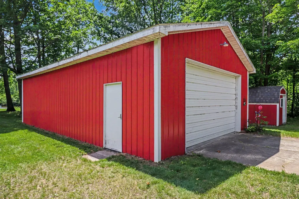 7245 River Road Osceola Township MI 49631