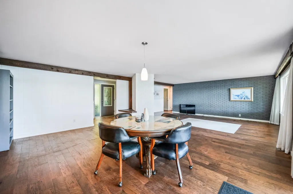 339 Mcnitt Road Manistee Township MI 49660