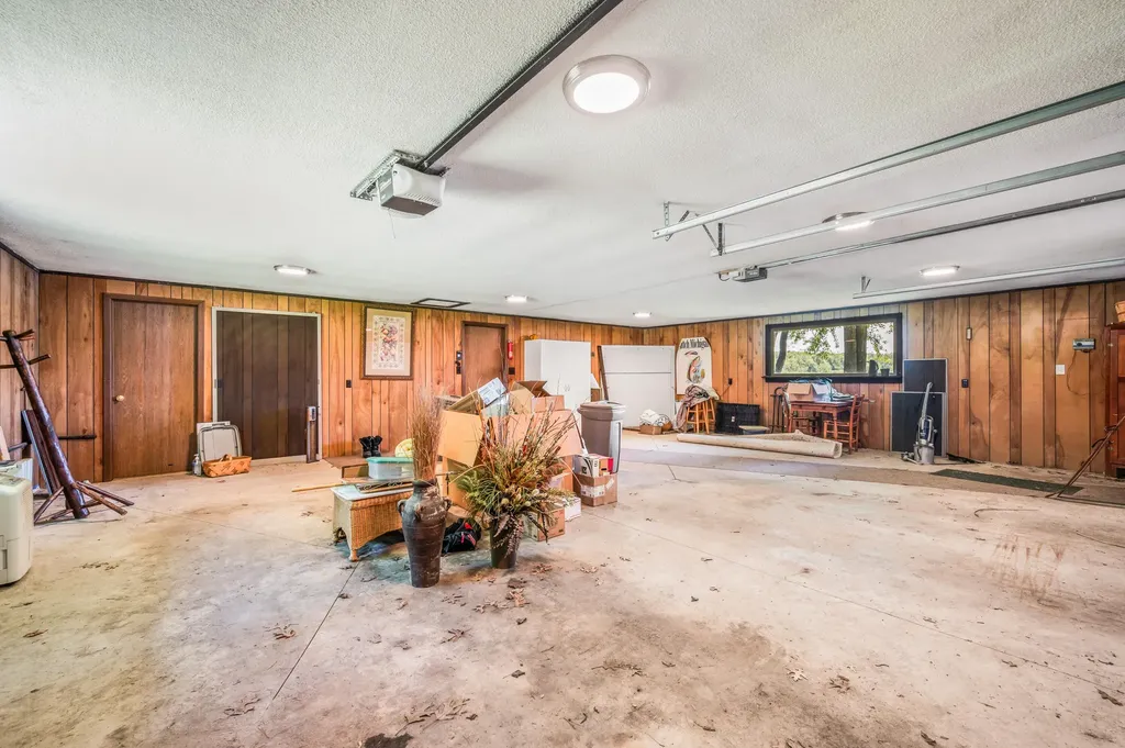 339 Mcnitt Road Manistee Township MI 49660