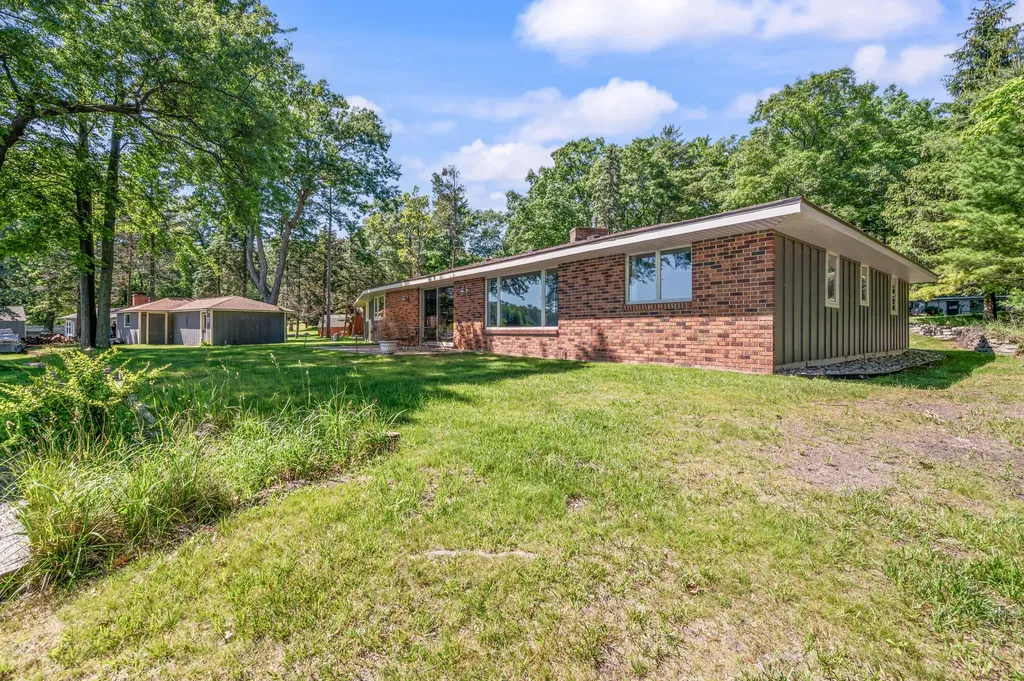 339 Mcnitt Road Manistee Township MI 49660