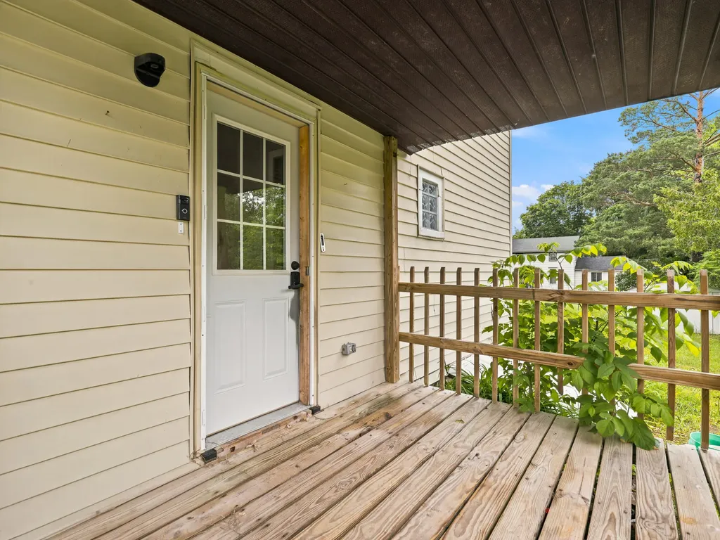 1321 Colburn Avenue Big Rapids Charter Township MI 49307