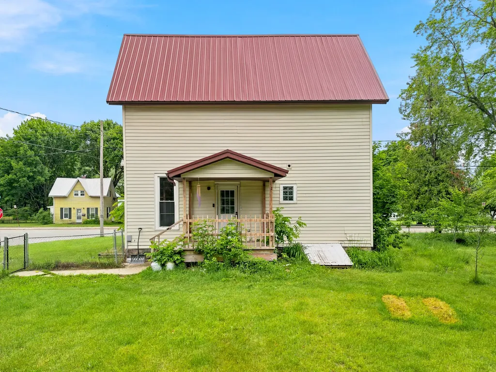 1321 Colburn Avenue Big Rapids Charter Township MI 49307