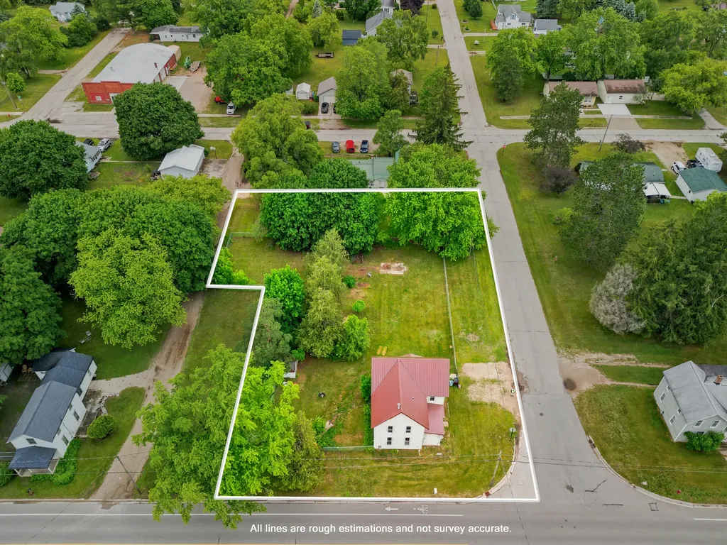 1321 Colburn Avenue Big Rapids Charter Township MI 49307