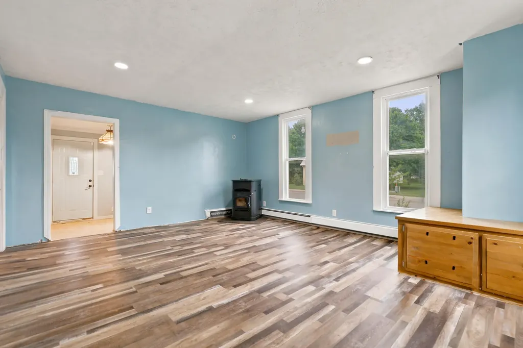 1321 Colburn Avenue Big Rapids Charter Township MI 49307