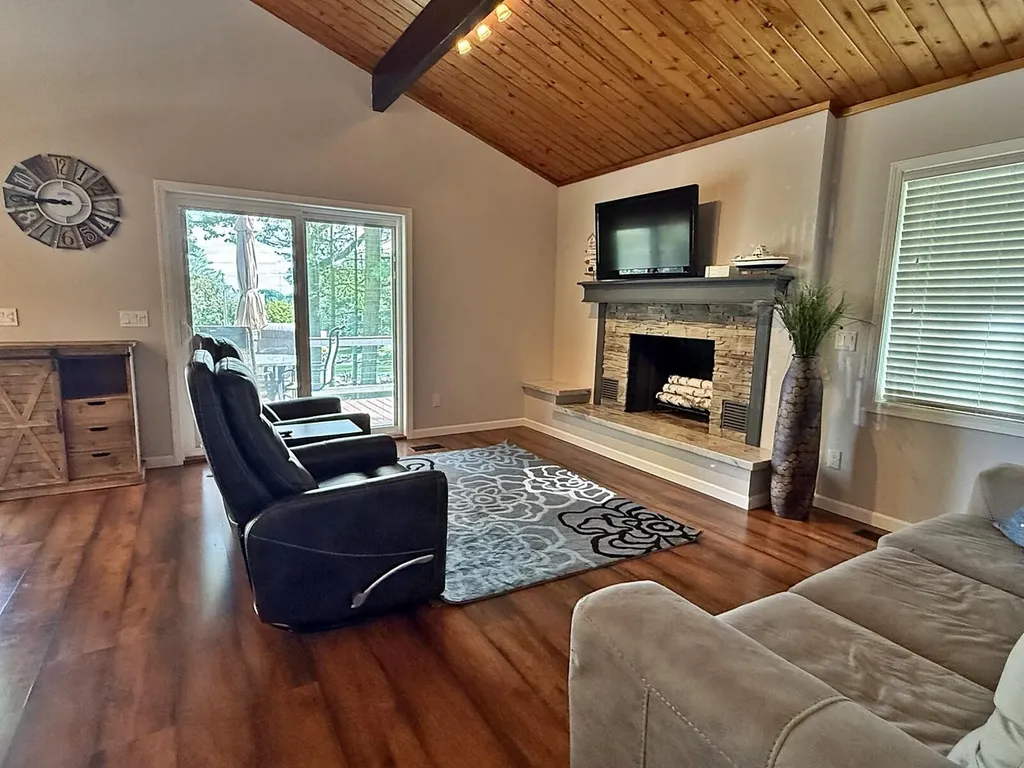 11310 E Royal Road Morton Township MI 49346