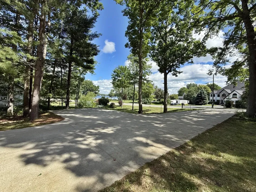 11310 E Royal Road Morton Township MI 49346