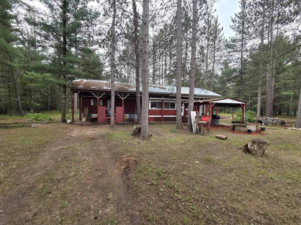 1909 W 16th Street Webber Township MI 49304