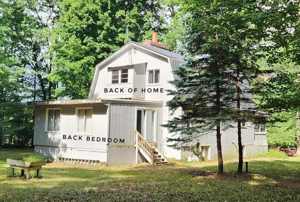 2100 Newcosta Avenue Aetna Township MI 49337